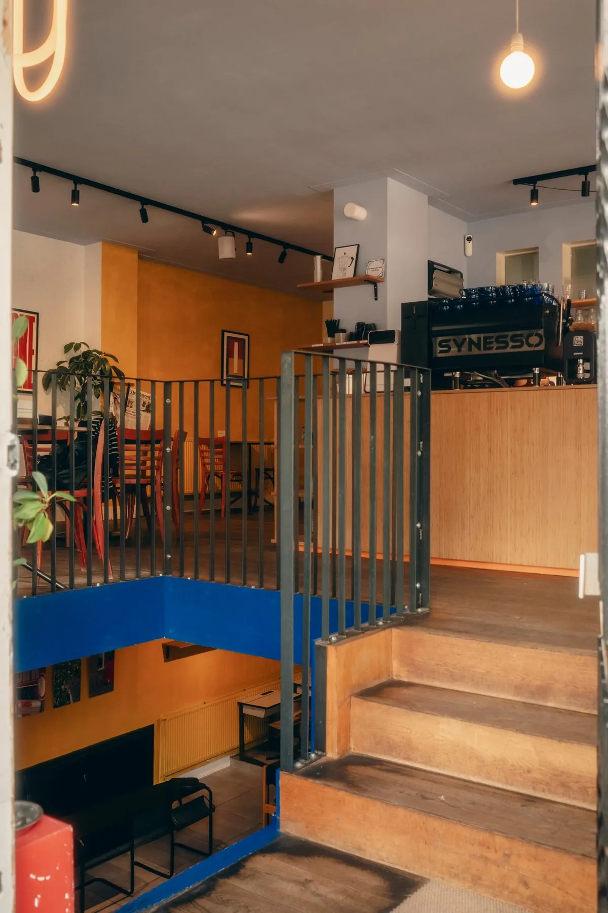 Inside Caffènation by Guji